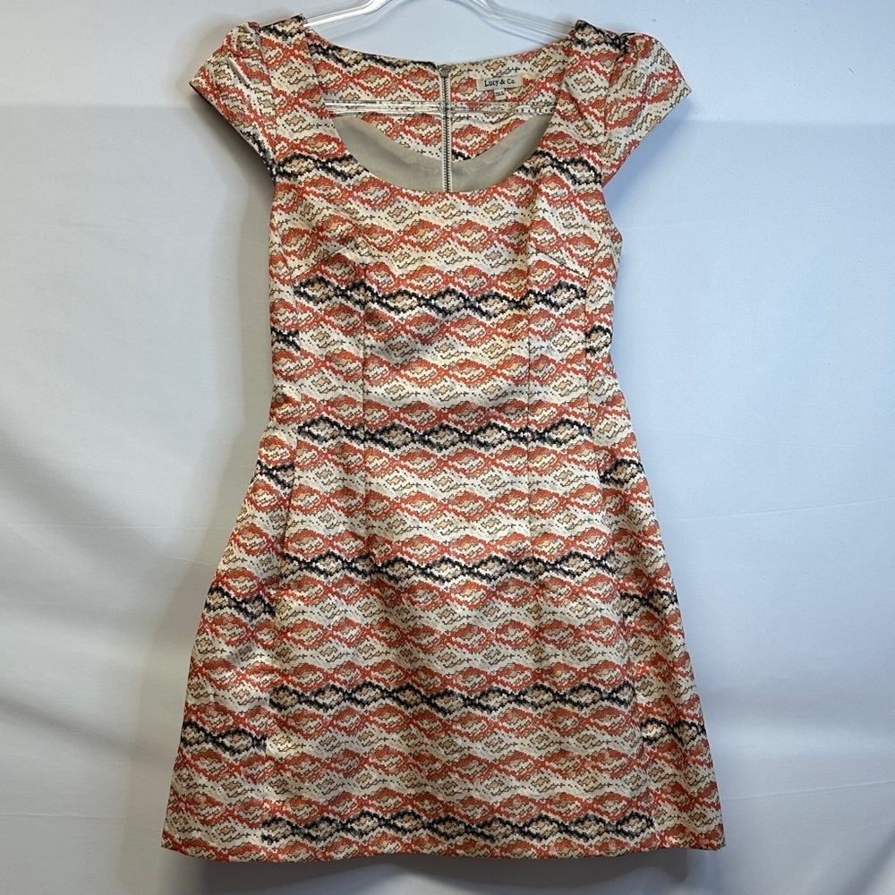 Lucy & Co Fit & Flare Dress Women's S w/Pockets Geometric Chevron Pattern - Picture 1 of 3
